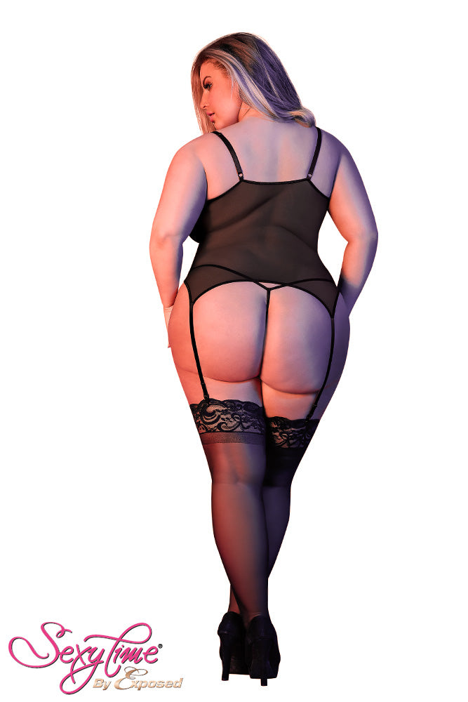 M196 Merry Widow & G-Set - Back View