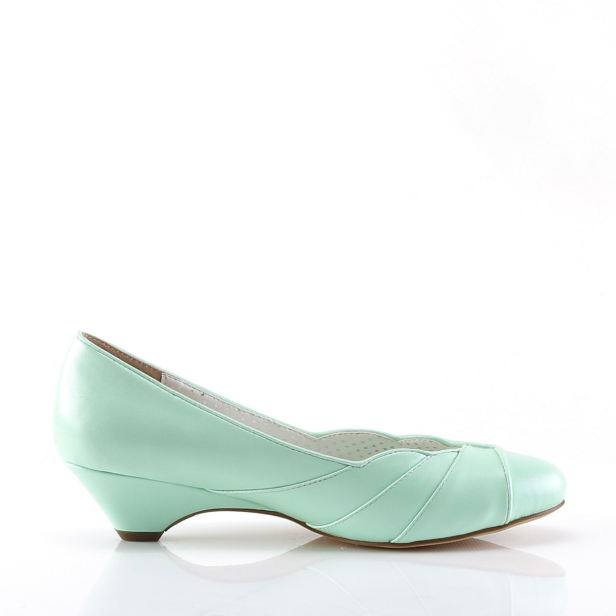 LULU-05 *1 1/2" Kitten Wedge Pump