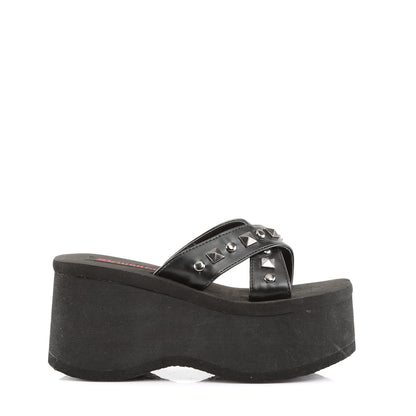 FUNN-29 3 1/2" EVA PF, Criss Cross Slide W/ Metal Pyramids & Studs